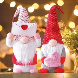 Valentine's Gnomes holding and envelop or a heart